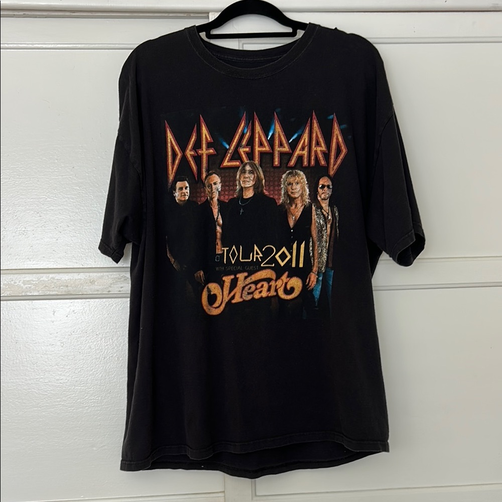 Def Leppard Tour 2011 Black T-Shirt